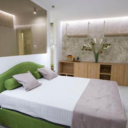 Albanese Luxury Rooms Porto Empedocle Bagian luar foto