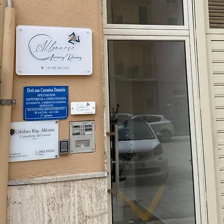 Albanese Luxury Rooms Porto Empedocle Bagian luar foto
