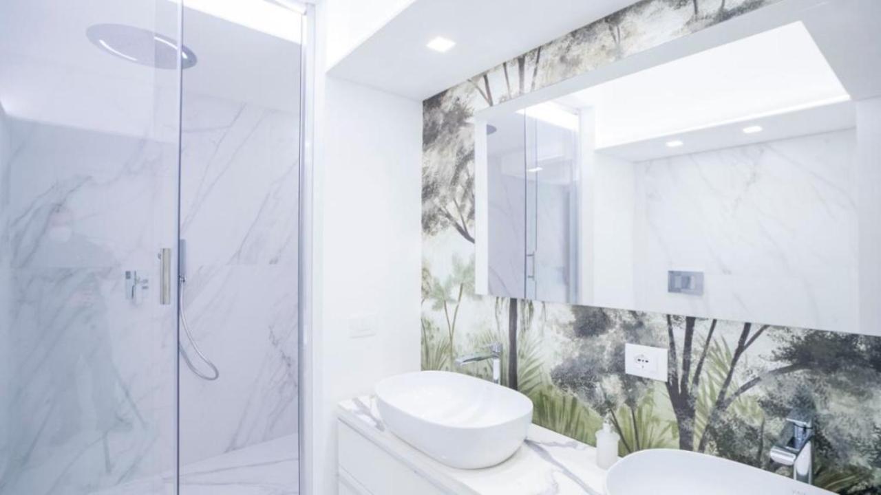 Albanese Luxury Rooms Porto Empedocle Bagian luar foto