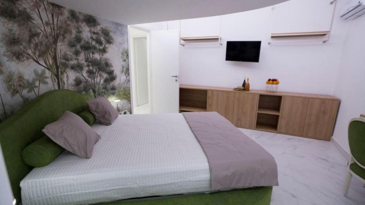 Albanese Luxury Rooms Porto Empedocle Bagian luar foto